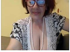 Granny way defoliated in excess of webcam